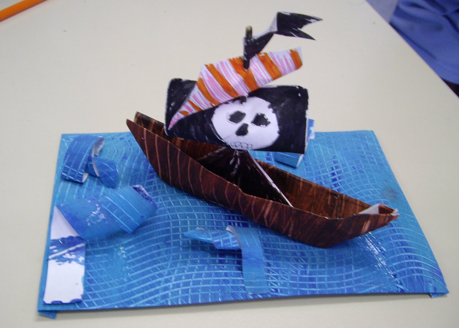 Use Your Coloured Pencils: Paper Pirate Ships