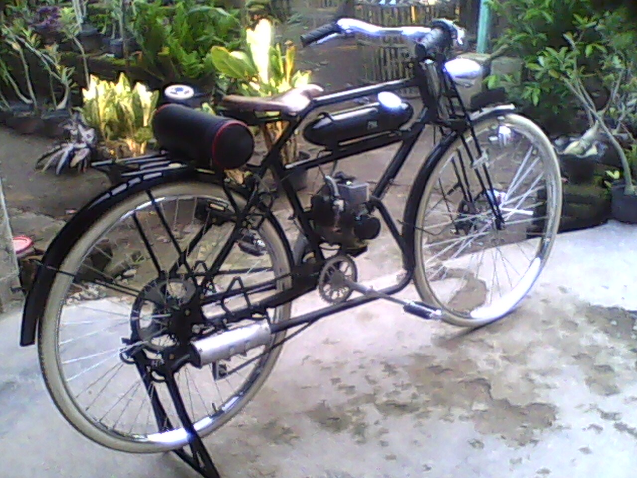 SEPEDA MESIN POTONG RUMPUT Sepeda Mesin FANDERLE MOTOR