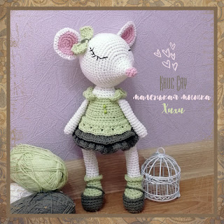 Маленькая мышка вязаная крючком Crochet little Xuxu mouse