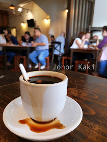 The Toast @ Mount Austin JB. A Contemporary Kopitiam (Coffee Shop)