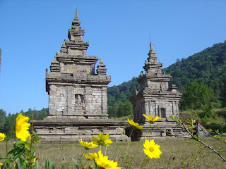 Gambar Candi Gedong Songo