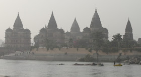 The cenotaphs of Orchha and the Betwa river, Madhya Pradesh