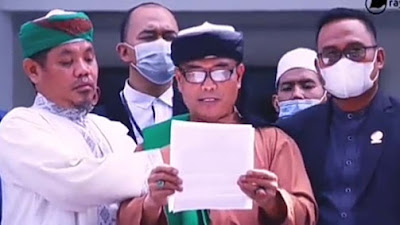 Tuntut Jokowi Terapkan Khilafah, Ulama Jabar: Negara Harus Dilindungi dari Kejahatan Ideologi Kapitalisme