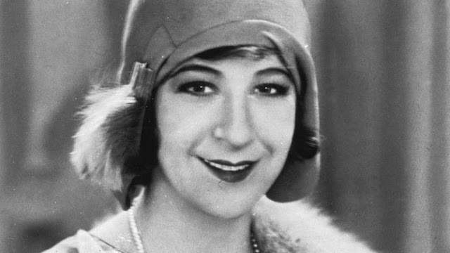 8 Funniest Woman Of All Time In Hollywood