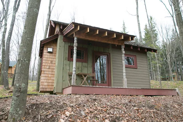 Bella Donna Cabin