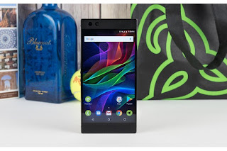 Razer Phone owners can update to Android 8.1 Oreo starting today