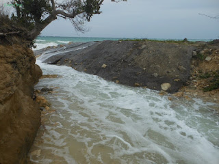 Pinoy Solo Hiker - Puting Buhangin Beach