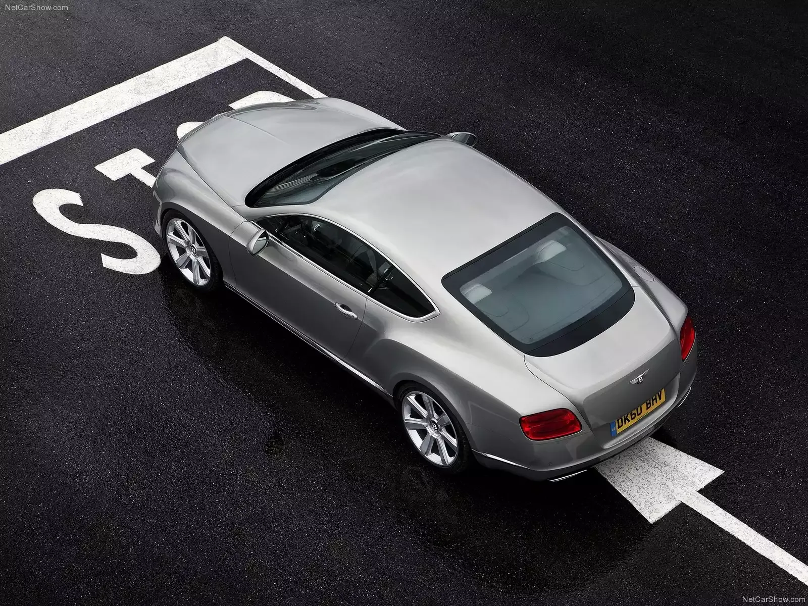 Hình ảnh xe ô tô Bentley Continental GT 2012 & nội ngoại thất