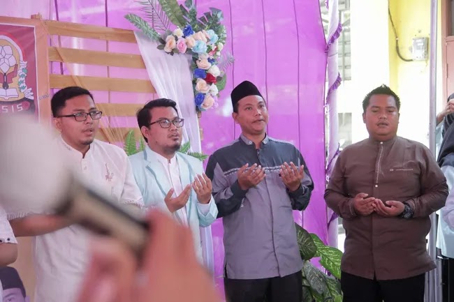 OSIS SMA Sekolah Rakyat Babelan Gelar Gema Muharam dan Santunan Yatim OSIS SMA Sekolah Rakyat Babelan Gelar Gema Muharam dan Santunan Yatim