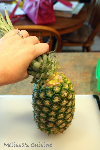 Melissa's Cuisine: Pineapple: Tips and Tricks