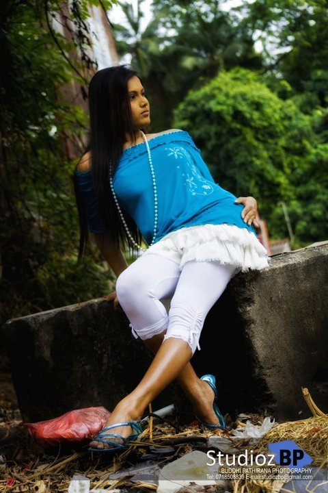 Kaushalaya udayanagani photosSexy Girls Pictures