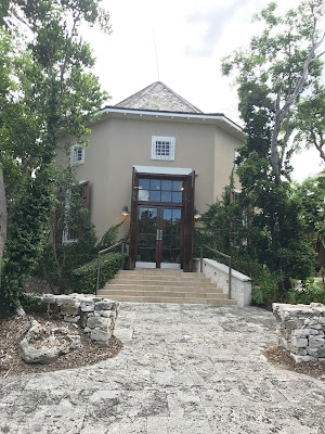 Mahogany House in The Bahamas - curiousadventurer.blogspot.com