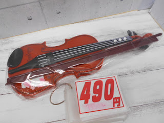 おもちゃ　バイオリン　￥４９０