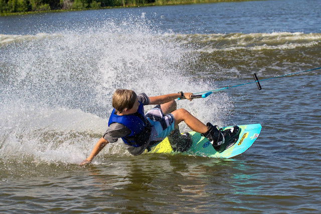 19 AKTIFITAS AIR PALING SERU | Watersport Outbound Pelengkap Acara Outing, Gathering, Wisata