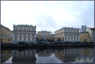 Derzhavina museum along Fontanka