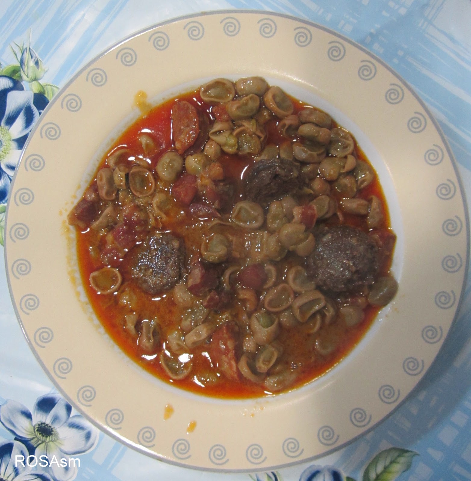 LA COCINA DE HOY Y DE SIEMPRE: HABAS A LA CATALANA