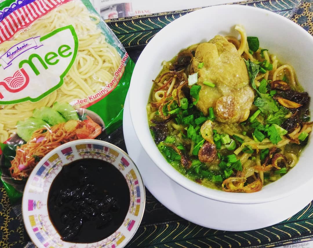 Tertunailah Hasrat Di Hati: RESEPI MEE SOTO AYAM YANG SEDAP