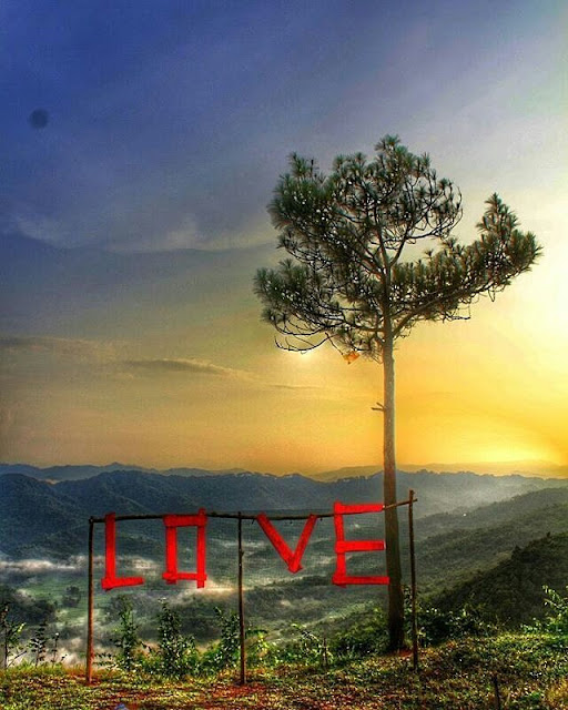 foto LOVE di bukit langit kebumen