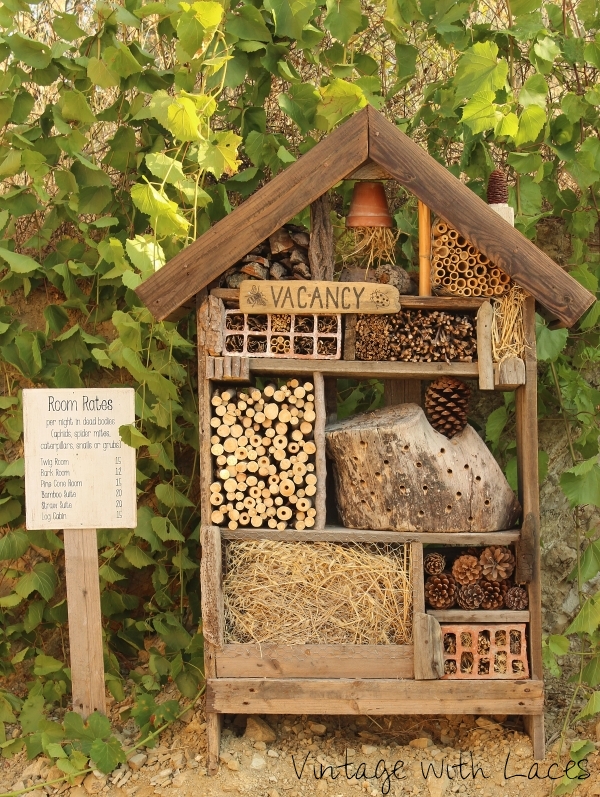 Vintage with Laces: Insect Hotel - Now Open