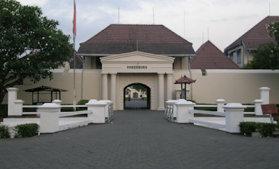 Tempat Wisata Yang Angker : Benteng Vredeburg