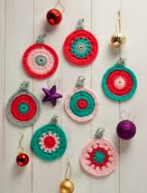 http://www.letsknit.co.uk/free-knitting-patterns/bonny-baubles