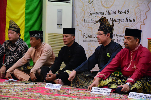  Lembaga Adat Melayu Riau Gelar Milad Ke–49     