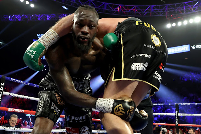 Tyson Fury Defeats Deontay Wilder