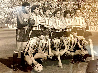 ATHLETIC CLUB DE BILBAO - Bilbao, España - Temporada 1981-82 - Zubizarreta, Goicoechea, De Andrés, Liceranzu, Urquiaga y De la Fuente; Dani, Gallego, Sarabia, Sola y Argote - REAL MADRID 1 (Pineda) ATHLETIC CLUB DE BILBAO 1 (Dani) - 28/02/1982 - Liga de 1ª División, jornada 26 - Madrid, estadio Santiago Bernabeu