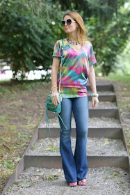 Hippie style, tie dye blouse, bell bottom pants, Fashion and Cookies