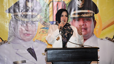 Fadia Arafiq Motivasi Kades dan Lurah: Membangun Desa yang Harmonis