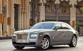 Rolls-Royce-ghost-2011