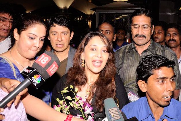 Madhuri with her family Returned to India function pics