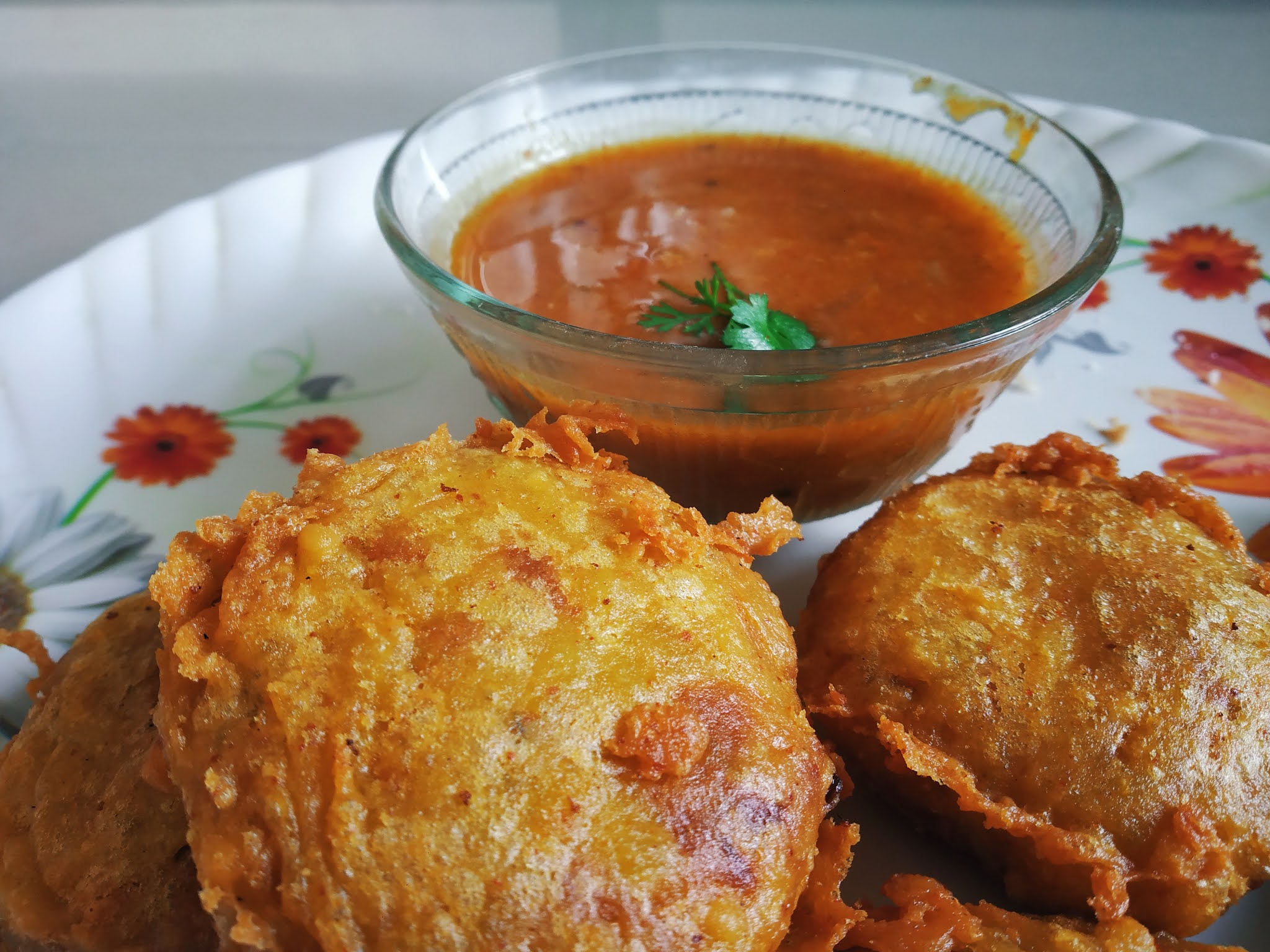 Batata vada sambar