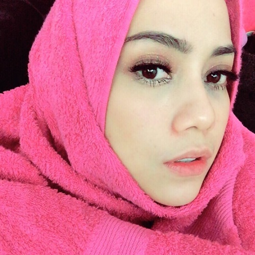 Mesti Tengok! Foto Selfie Mia Ahmad Yang Mengancam Pasti Buat Lelaki Cair