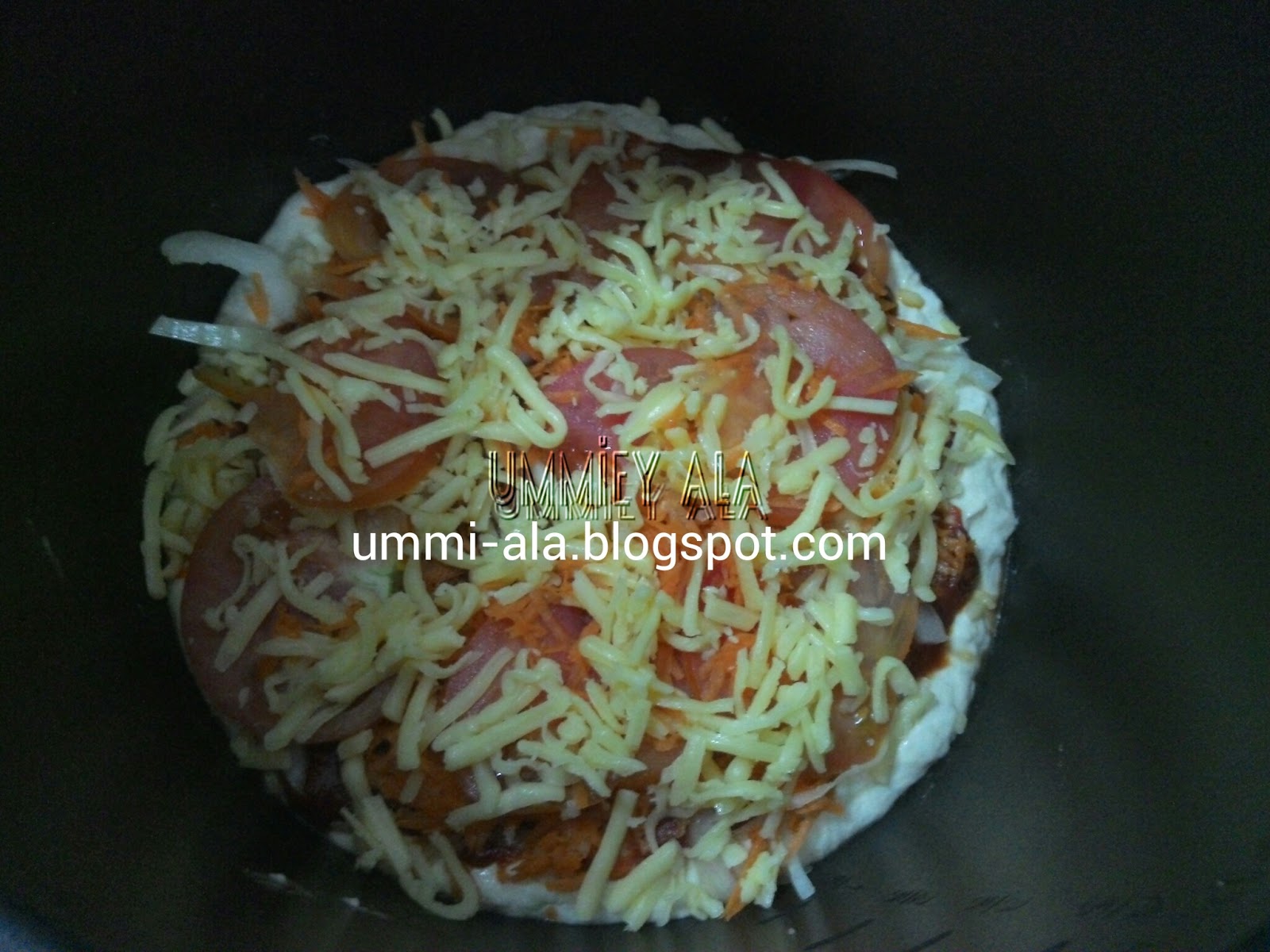 UMMiey aLa: Pizza homemade dengan Periuk Noxxa