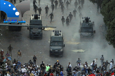 الأمن يحاول فض إعتصام التحرير بالقوة