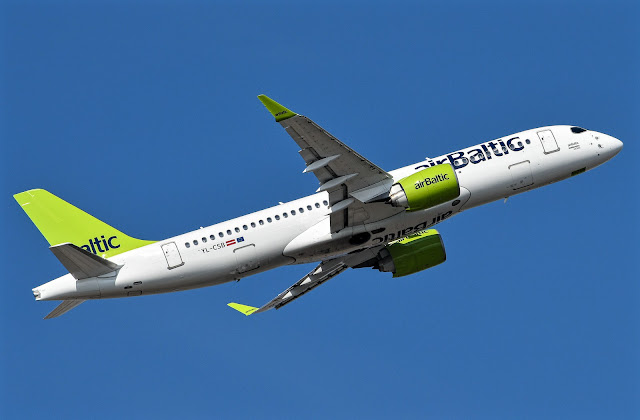 Bombardier CS300 Air Baltic