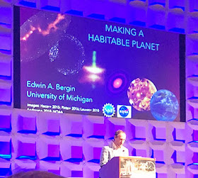 Ed Bergin asks why is Earth a carbon, oxygen and water poor planet?  (Source: Palmia Observatory)