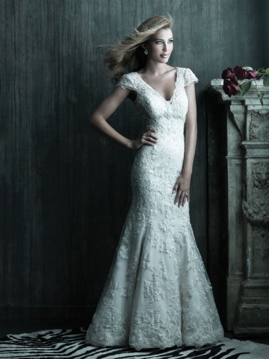 Luxurious Lace Wedding Dresses