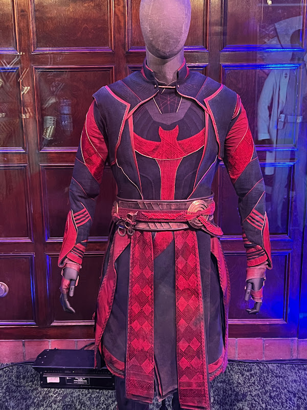 Defender Doctor Strange Multiverse of Madness costume