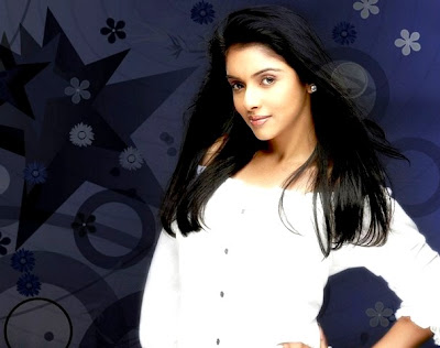 Asin-Thottumkal-pictures