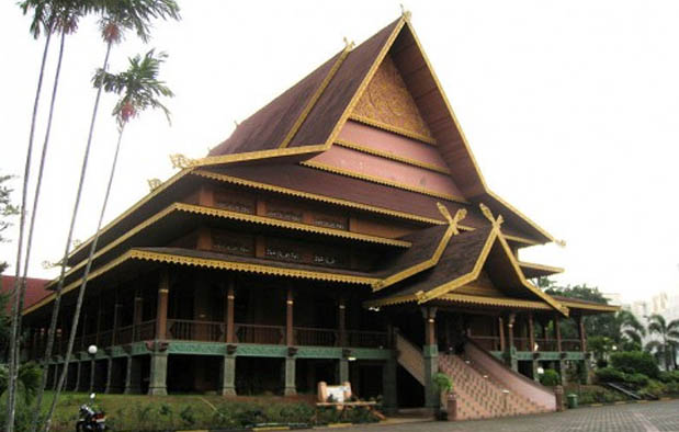  Rumah  Adat  Riau Selaso Jatuh Kembar Gambar dan 