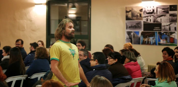 http://murraymag.com/cajon-desastre/la-fabulosa-formula-de-la-felicidad/