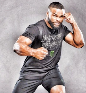 MMA Fighter Tyron Woodley posing for a picture