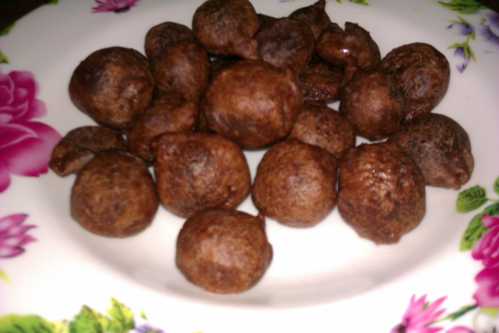 IzanSalleh: Cekodok milo.