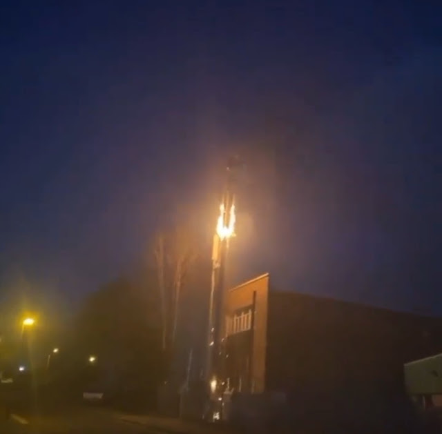  5G cell tower was set on fire in UK