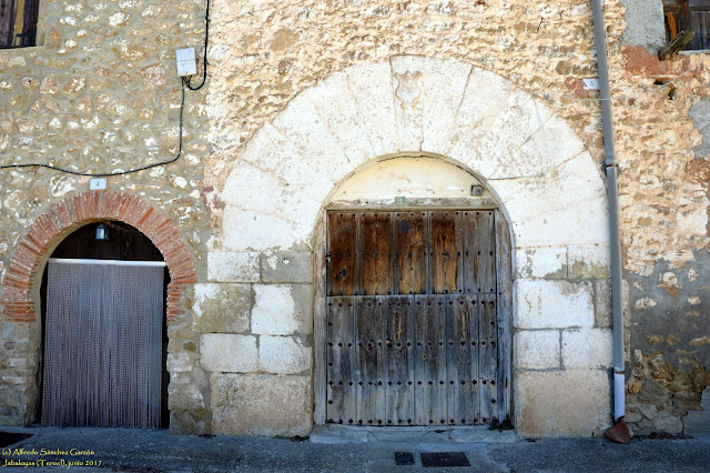 jabaloyas-teruel-casa-solar-escudo