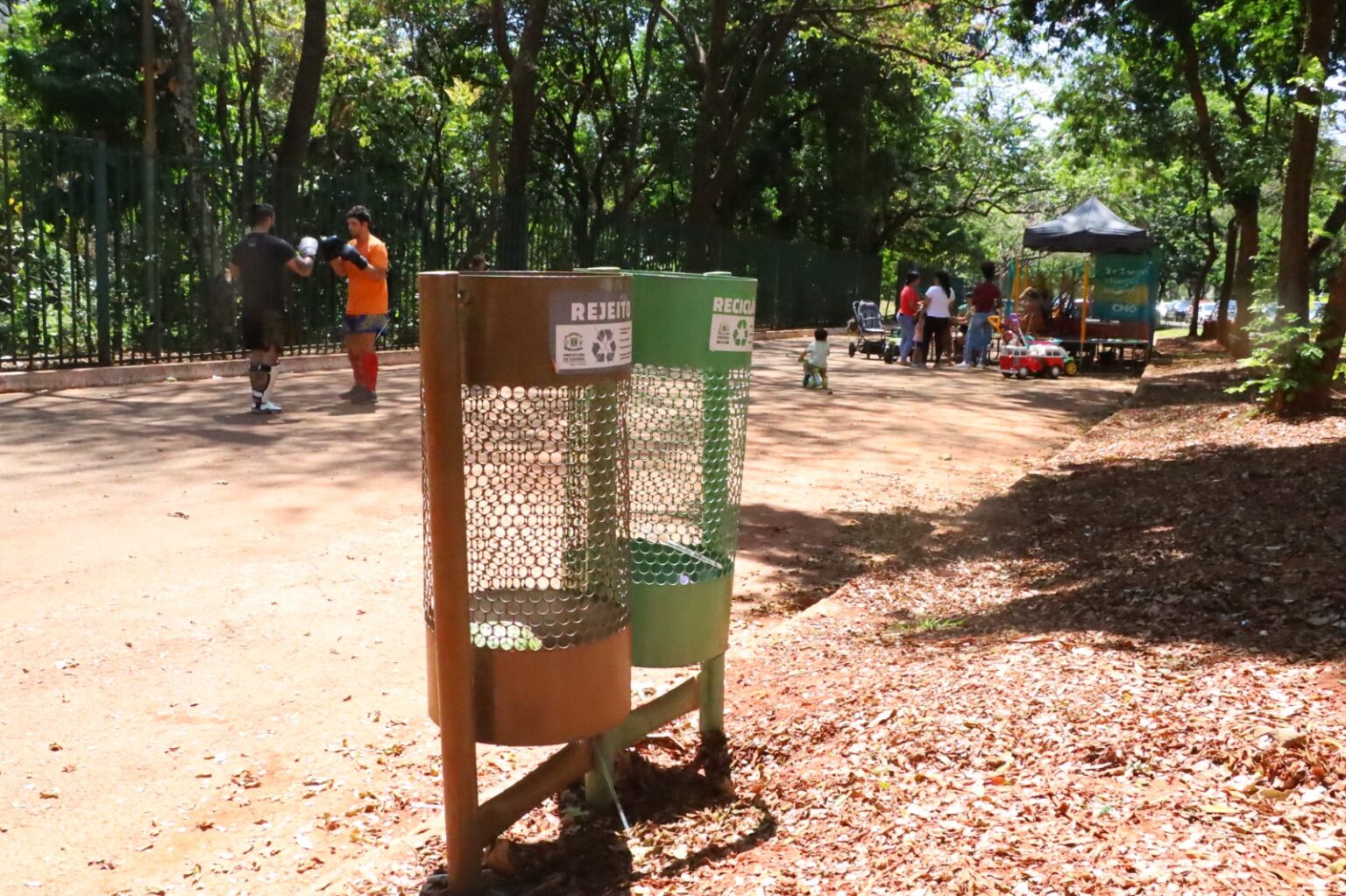 Parque Areião de Goiânia tem ação educativa voltada aos frequentadores do local e alunos de escolas municipais. Foto: Paulo José