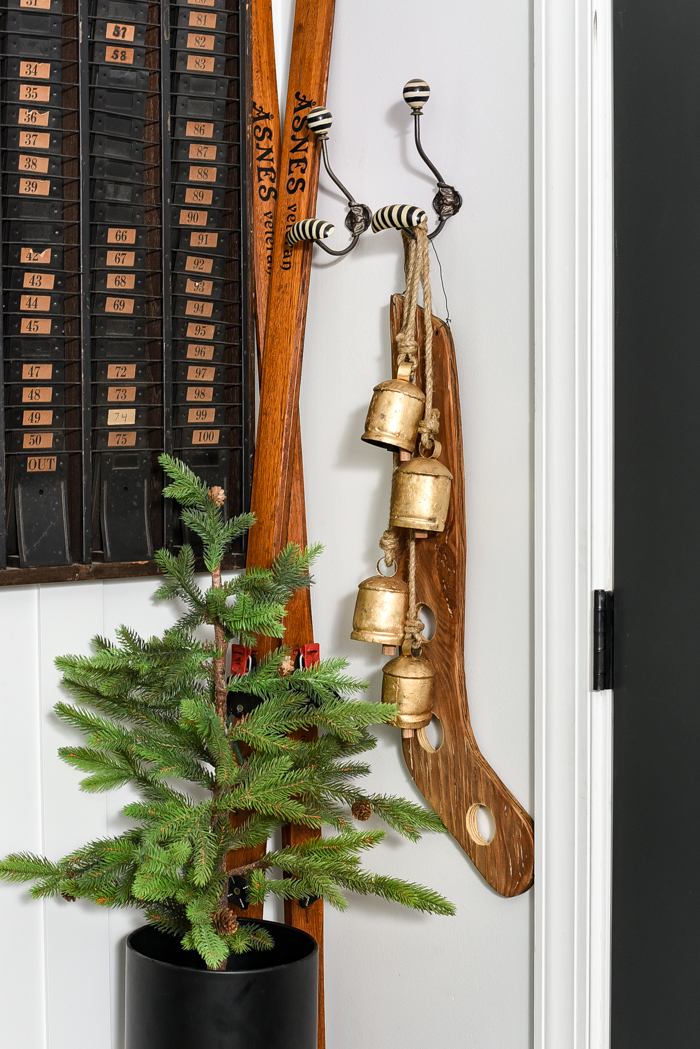 DIY antique stocking stretcher