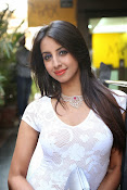 sanjjana new glamorous photos-thumbnail-27